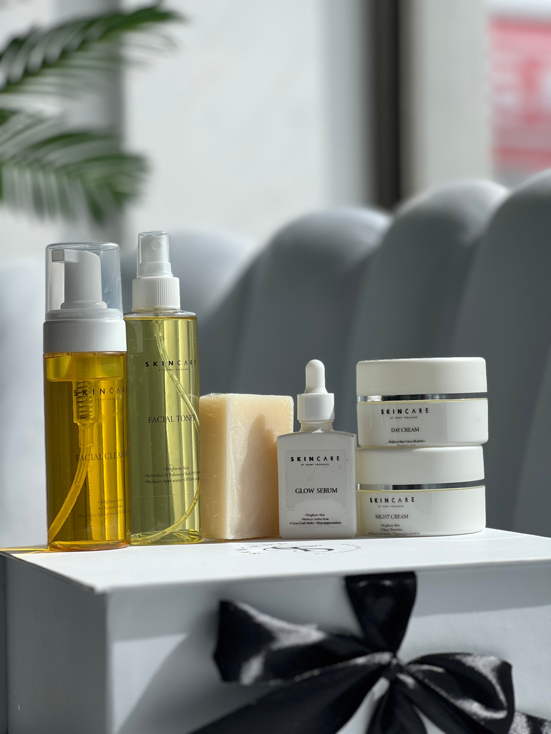 BRIGHTENING FACE CARE COMBO